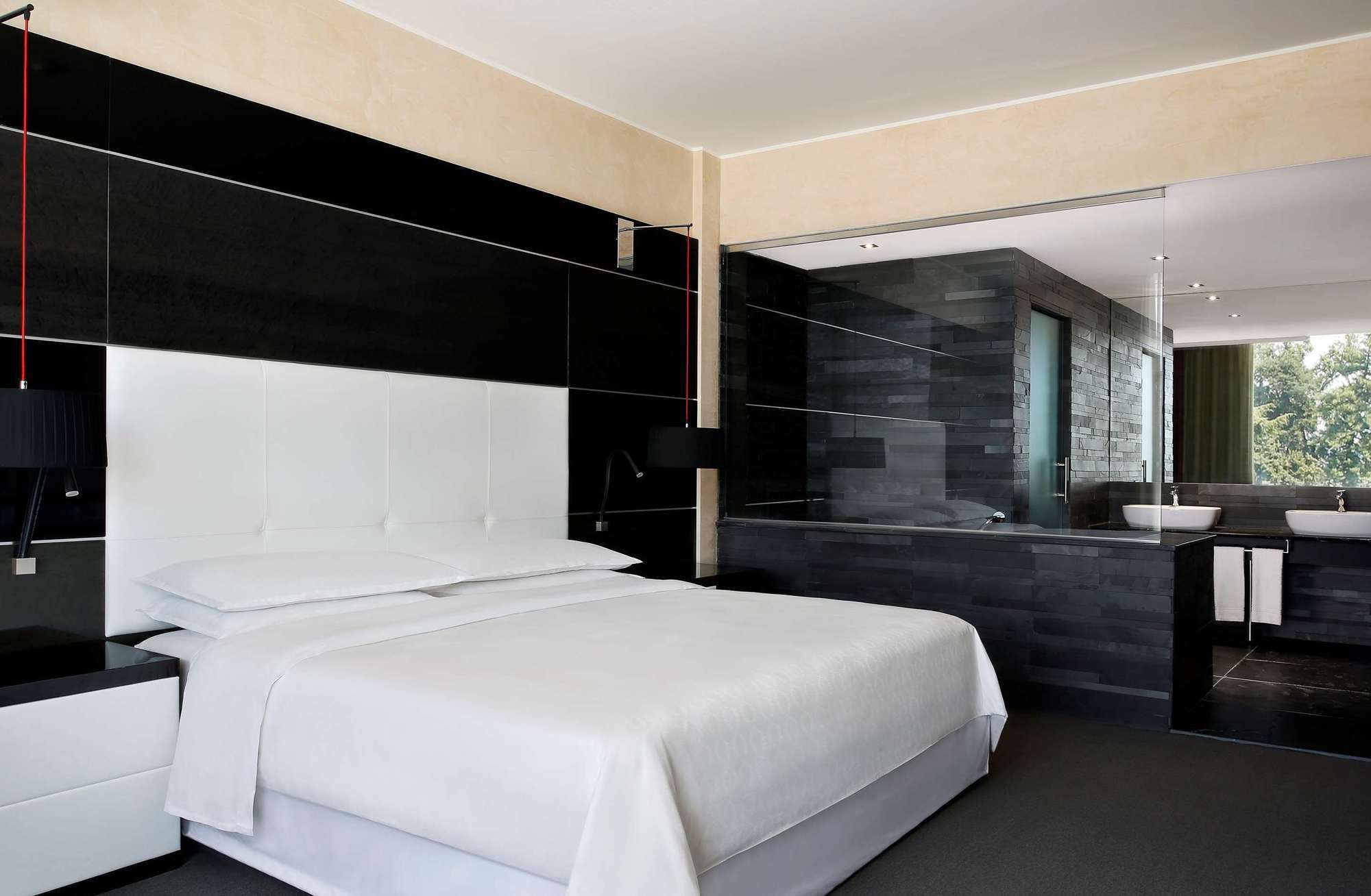 Sheraton Milano Malpensa Airport Hotel Ferno Extérieur photo